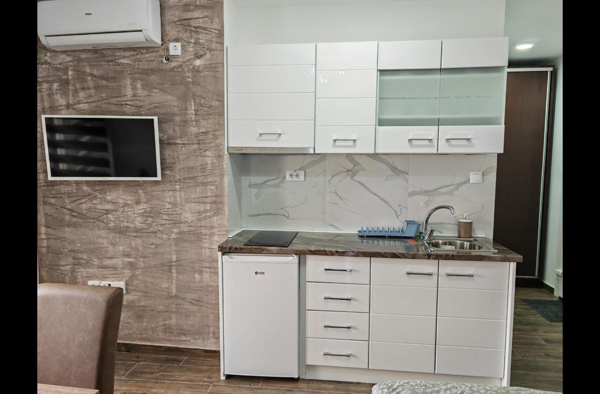 Imperial Apartamento Veliko Gradište Exterior foto